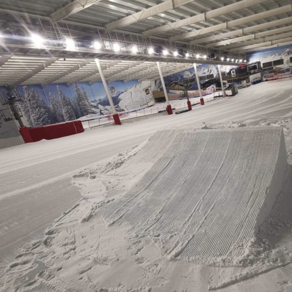 The Snow Centre tweet media