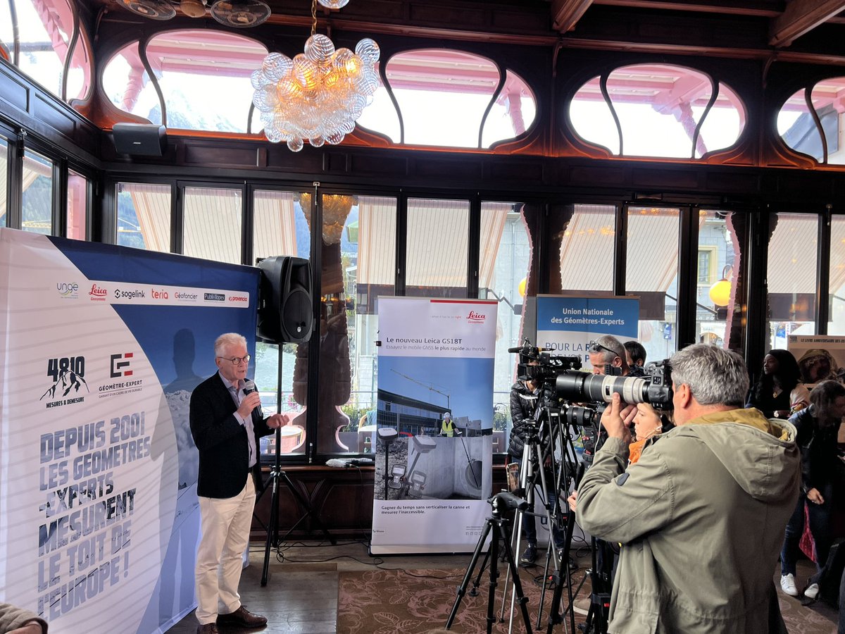 Merci à <a href="/jeanmarcpeillex/">jean-marc peillex</a> maire de St Gervais Mont-Blanc qui salue la mobilisation des professionnels de la montagne !

<a href="/Saint_Gervais/">Saint-Gervais</a> 
#mesuredumontblanc #Aventure4810 #MontBlanc #GeometreExpert