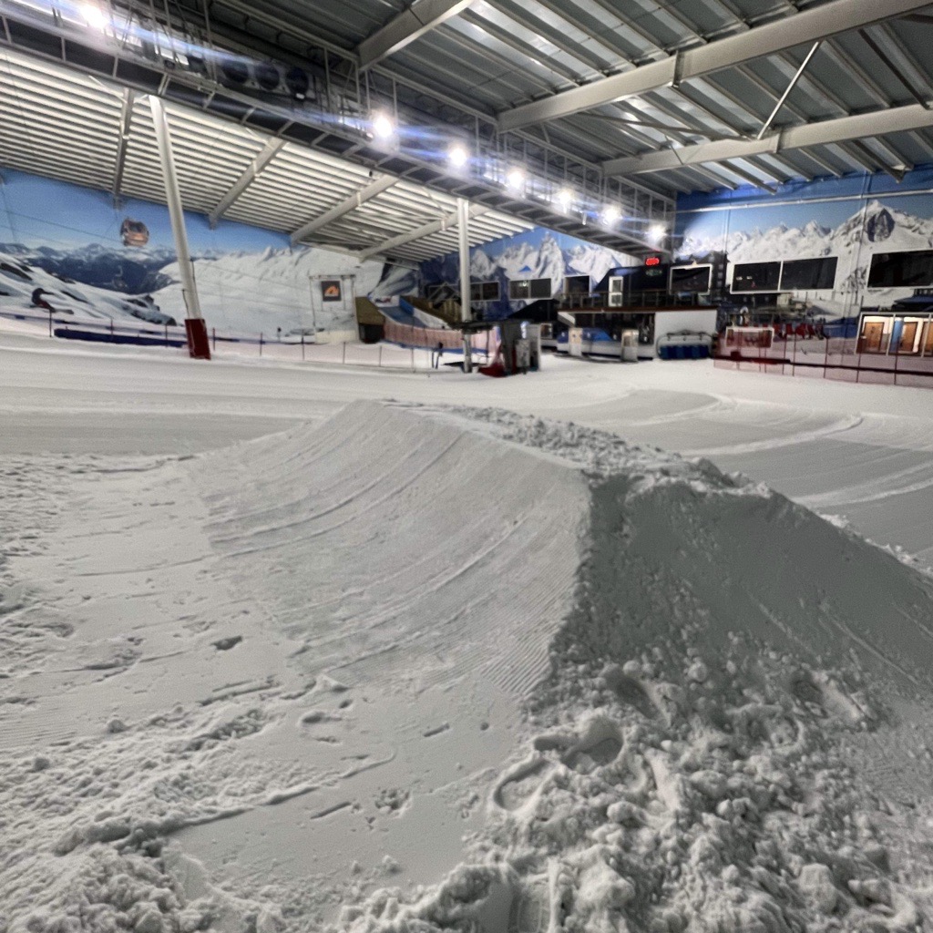 The Snow Centre tweet media