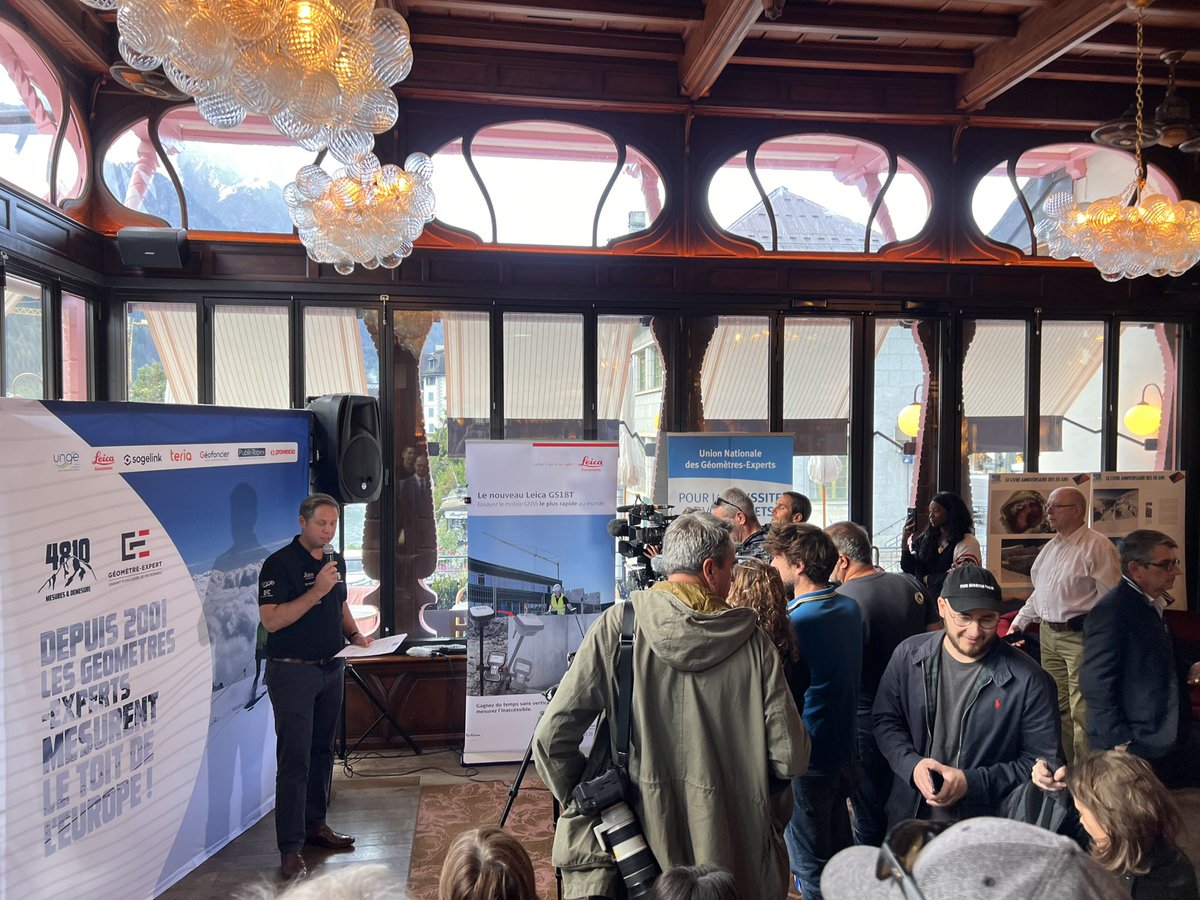 Jean des Garets, président de la chambre départementale des géomètres-experts de Haute Savoie

« Nous sommes tous des bénévoles. Nous mesurons le mont Blanc par passion de la montagne. Mais aussi par passion de notre métier ! »

#mesuredumontblanc #MontBlanc #GeometreExpert
<a href="/oge/">Oge</a>