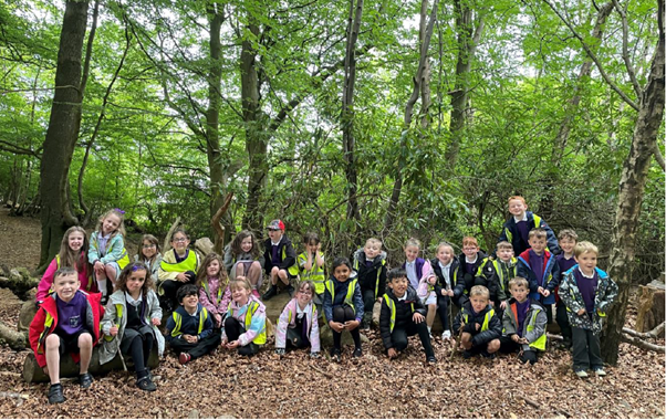 In celebration of #WorldTeachersDay we're delighted to share Lindsay Shepherd's blog on Glashieburn Primary School's #LEAF journey 🍁 Visit ow.ly/4mcz50PThrk to read more 🍃🌻🐞 @FEEInt