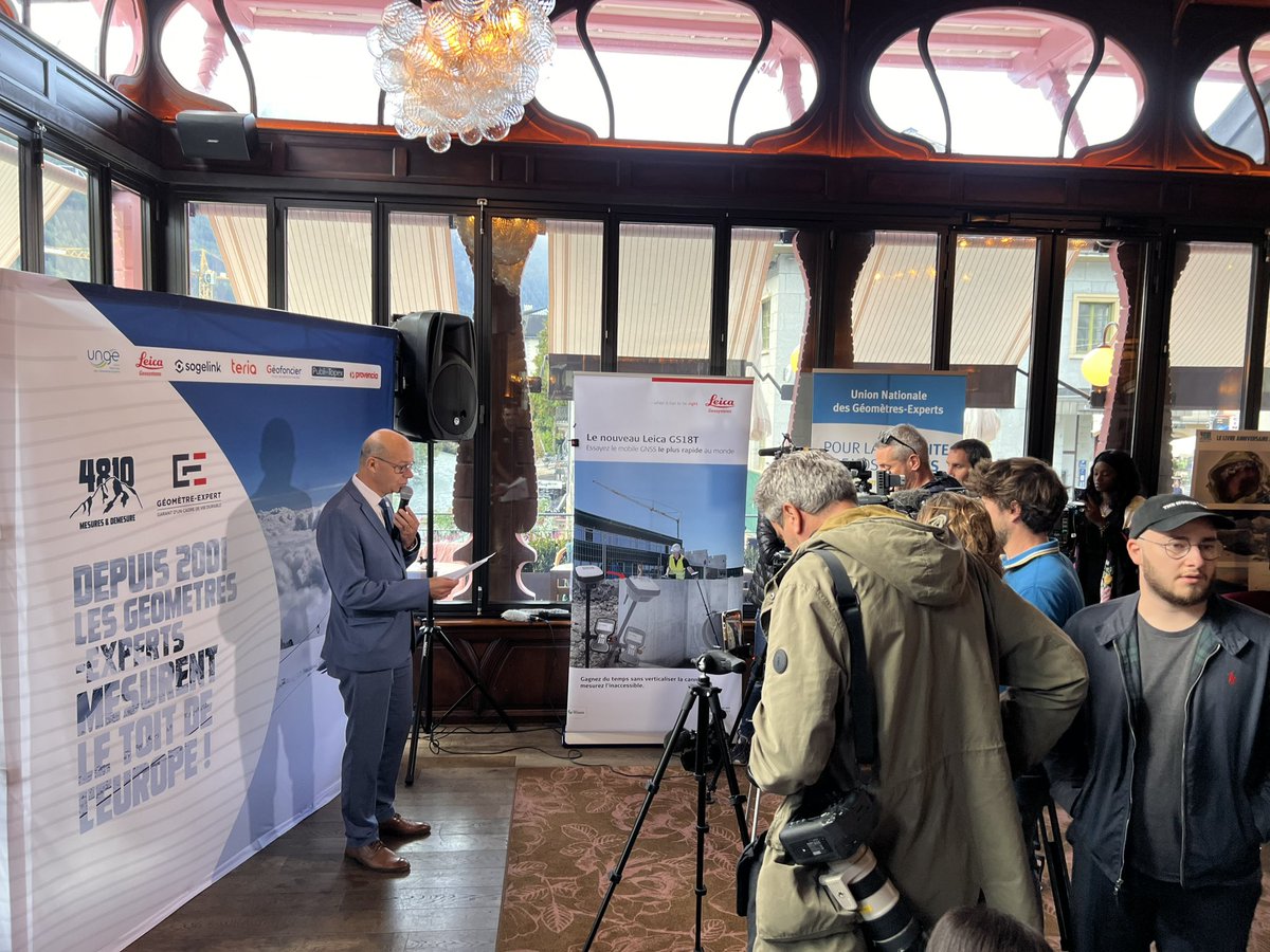 « L’Ordre déploie ses compétences au service d’un cadre de vie durable »

Jean Perillat, Président du conseil régional des géomètres-experts

#mesuredumontblanc #Aventure4810 #MontBlanc #GeometreExpert