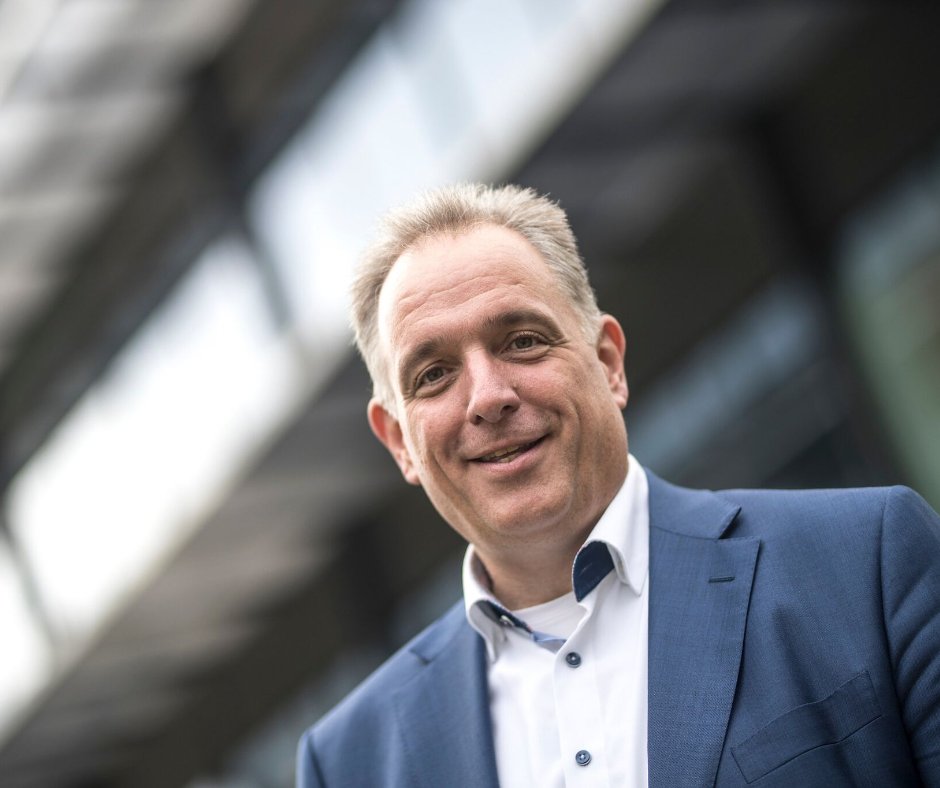 Expert interview with Eugene Veerkamp of Brightlands Materials Center who talks about the SunSmart thermochromic smart glass coating.
smartglassworld.net/interview-euge…