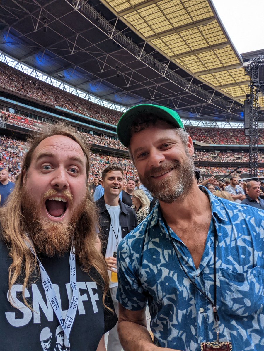 ryanfaf's tweet photo. @consequence South Park's Matt Stone and me! https://t.co/n2Afi6xiHq