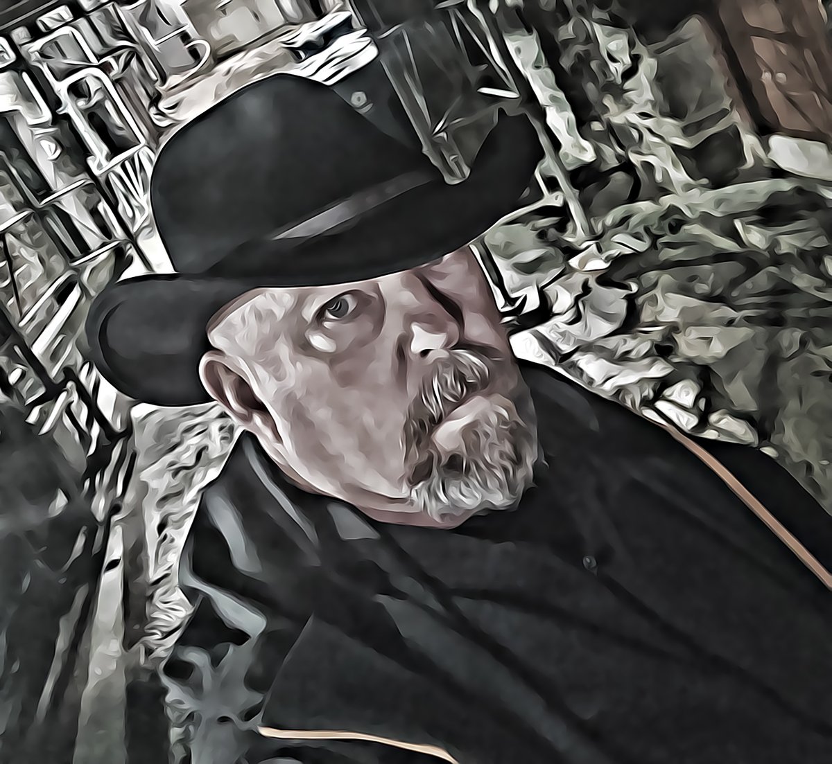 Deep in the Appalachian Mountains is a 6th grade teacher with a passion for ghost hunting. 🕵️‍♂️👻

Brian Bloxsom teaches people about Asheville’s historical haunts and the impact we leave on each other.

🎧 Hear his story on Ep. 24 of 'The Great Unfamous' spotify.link/gcAORvRcEDb