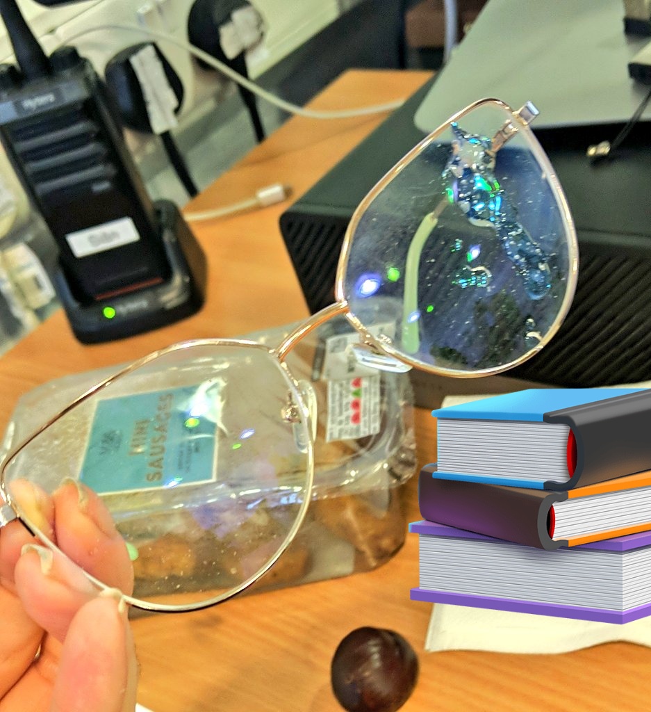 Siân | looking at rocks tweet media