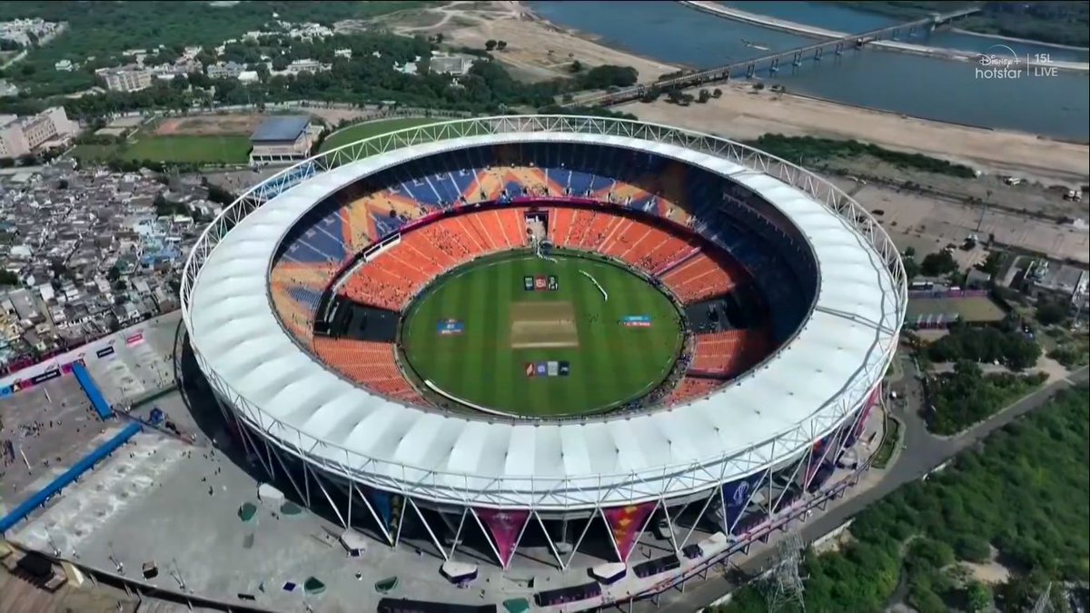 Jay Shah, BCCI Secretary responsible for ICC CWC 2023 could not even make sure that even 50% of the stadium in his home state is filled in the opener of one of the biggest tournaments hosted by India. 

Have some shame Jay Shah, resign if you can't manage properly, this is…