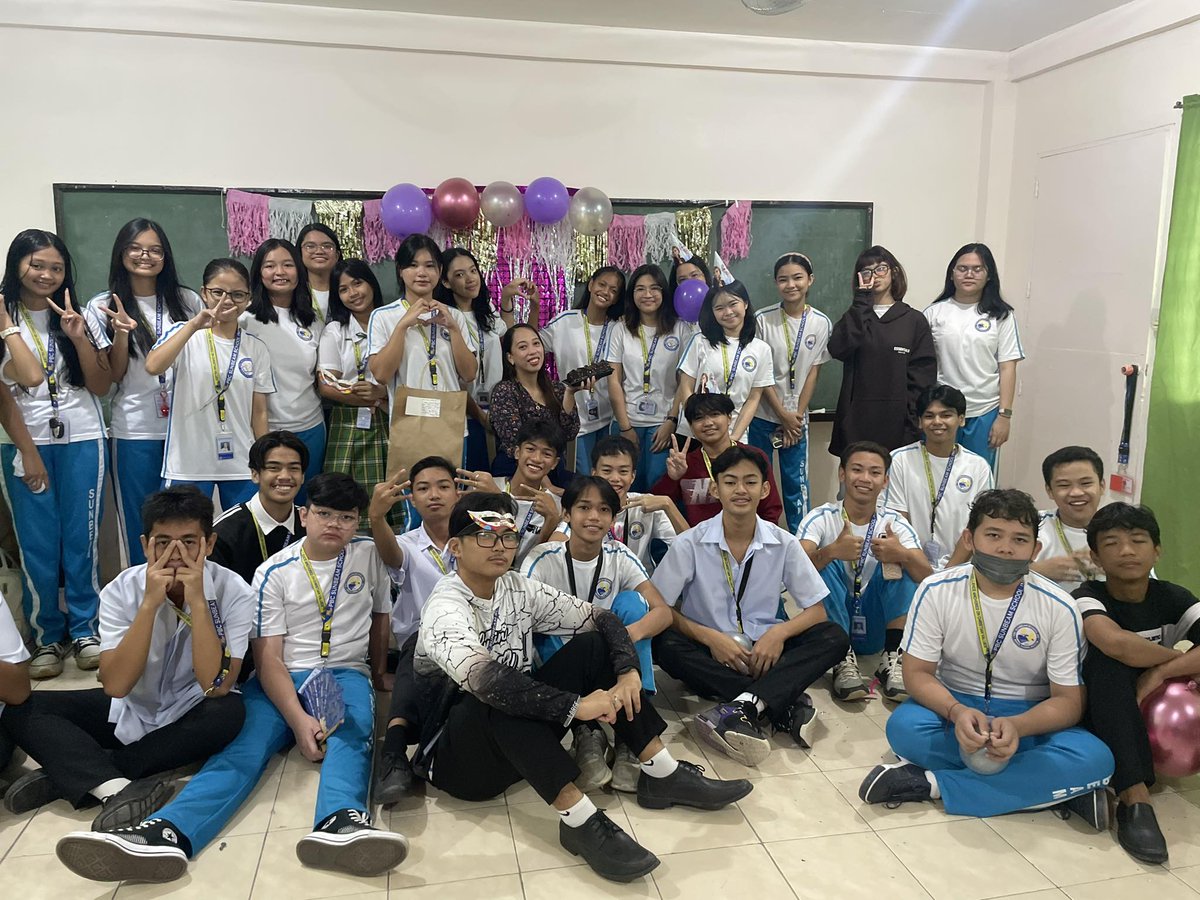 lorissa_g's tweet image. HAPPY TEACHER'S DAYYYY 
#BestSection