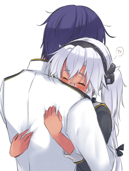 男女のいちゃいちゃ絵を上げるとフォロワーさん減る事あるんだけどこのアカウントは武蔵しゃんと提督のラブラブアカウントなのでこういう絵が定期的に流れますよ～ 