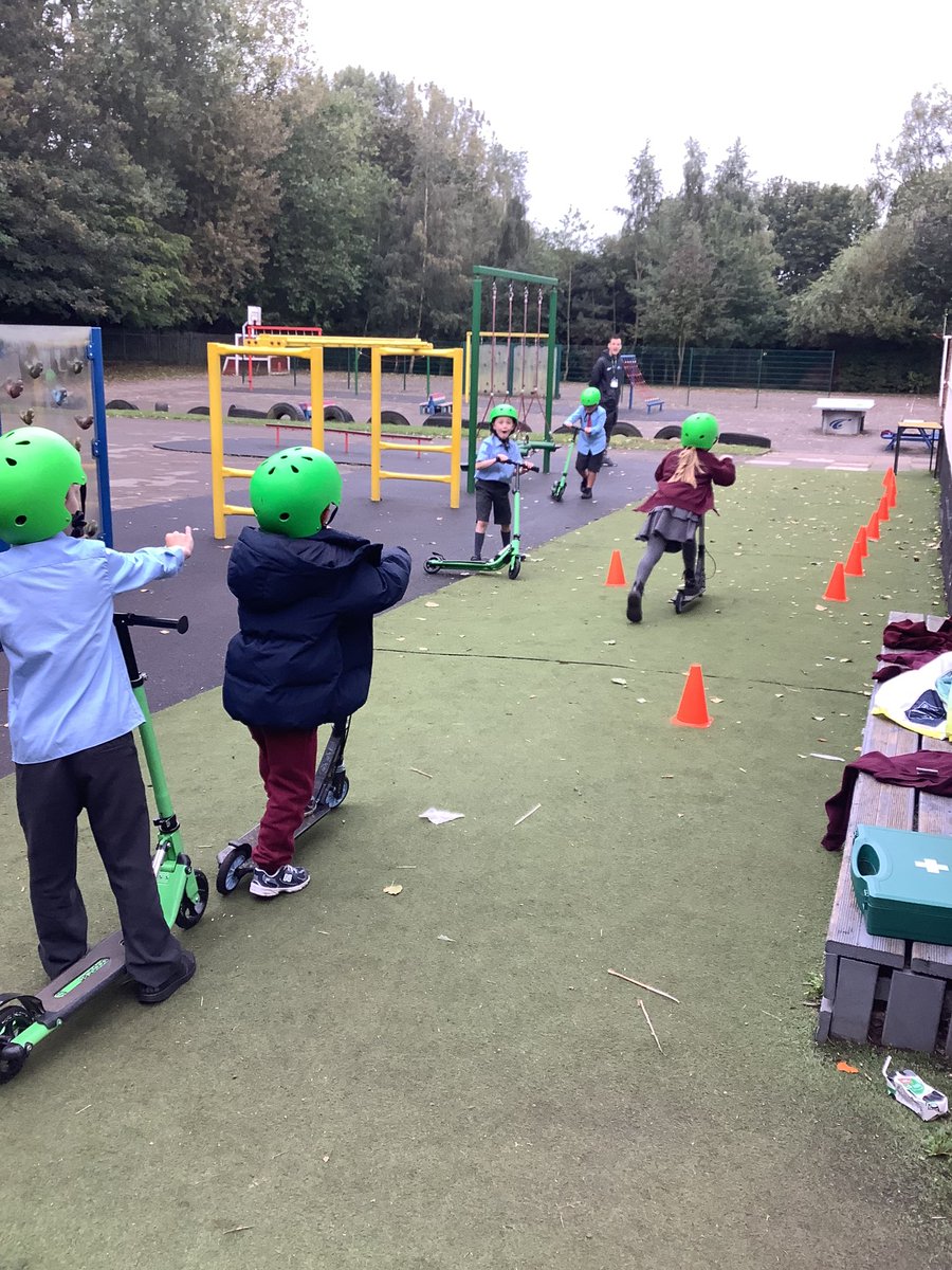 St Charles Catholic Primary Year 2 tweet media