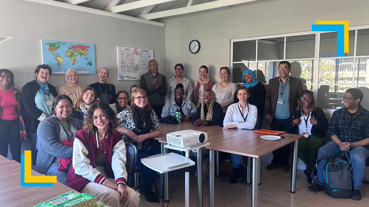 UCT_ELC's tweet photo. Dear Teachers 👨🏫👩🏫
Thank you for your unwavering commitment towards our students. Happy #WorldTeachersDay!
#LearnEnglishUCT #UCTELC #UCTEnglish #UCTFamily https://t.co/tICOQI4Qof