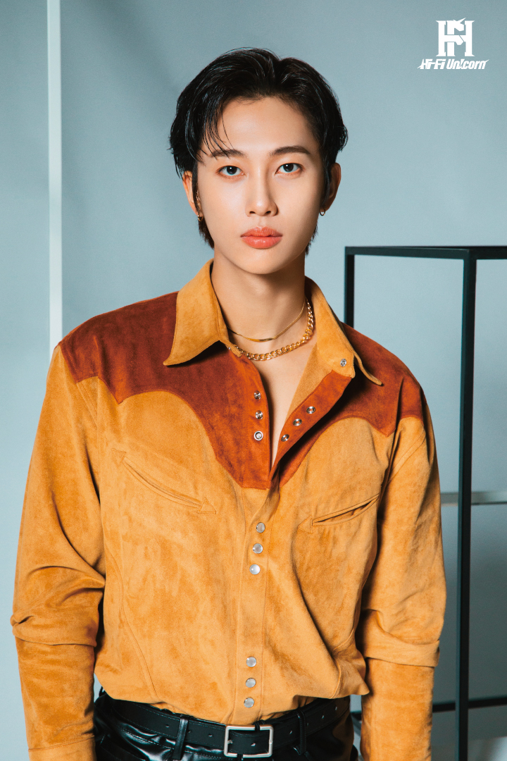 ／
Hi-Fi Un!corn 2nd Single “U&amp;I”
2023.11.29 Release🦄🤍
＼

📸Photo - #KIYOON ver.

🛒FNC JAPAN ONLINE STORE
bit.ly/3RJEOji

🛒FNC JAPAN PayPay Mall
bit.ly/46CzMJO

#HiFiUnicorn #HFU #ハイファイユニコーン #ハパユ
#TAEMIN #SHUTO #HYUNYUL #KIYOON #MIN