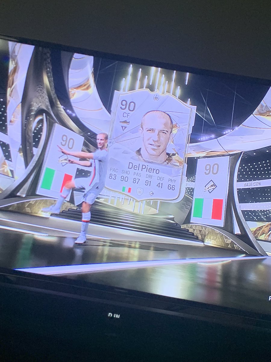 Stevebn01's tweet photo. @FUT_Rory These count ? https://t.co/wBlQizOQTD