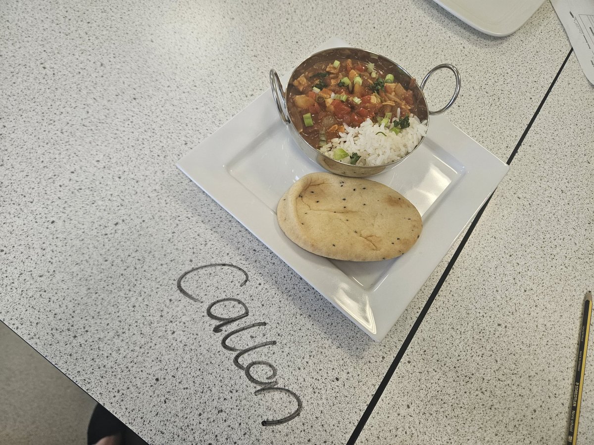 S3 are doing a fab job designing and making their own curry 😍