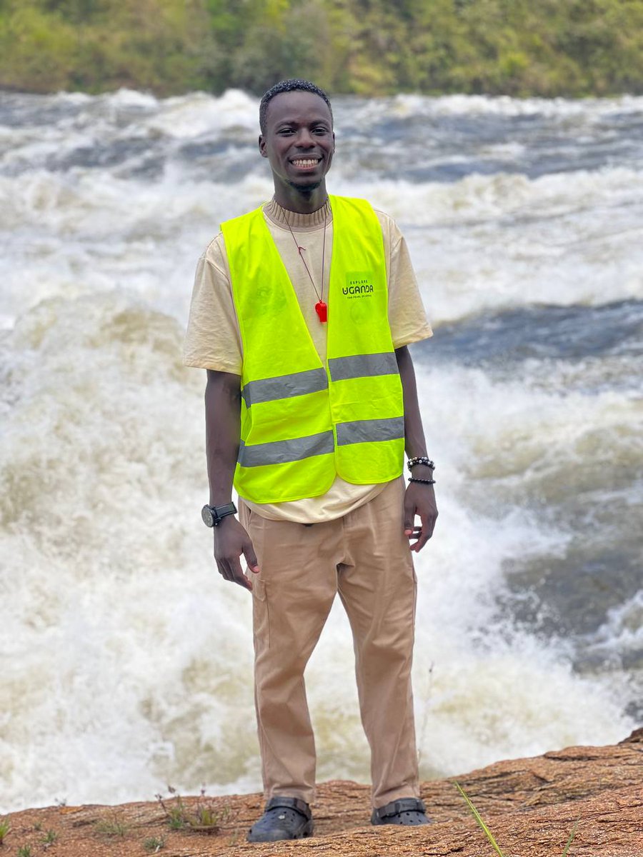 mwanjeadrian02's tweet photo. Today, let me talk about the world's most powerful waterfalls 
Murchison Falls National Park
 is Uganda's oldest , largest, and it's most popular. Located on the shore of Lake Albert, the name originates  from a waterfall, also known as kabalega falls @dfcugroup 
@ExploreUganda https://t.co/DVWOBoyZ8H