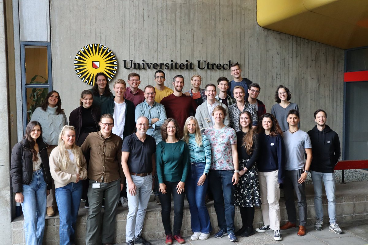 🌱 New photo of the amazing  Translational Plant Biology team! 📸 Exciting times ahead in the world of plant research. 🌿 #PlantBiology #TranslationalBiology #PlantScience #ResearchTeam  #BotanyLove #PlantResearch @UU_Plants @UUBeta