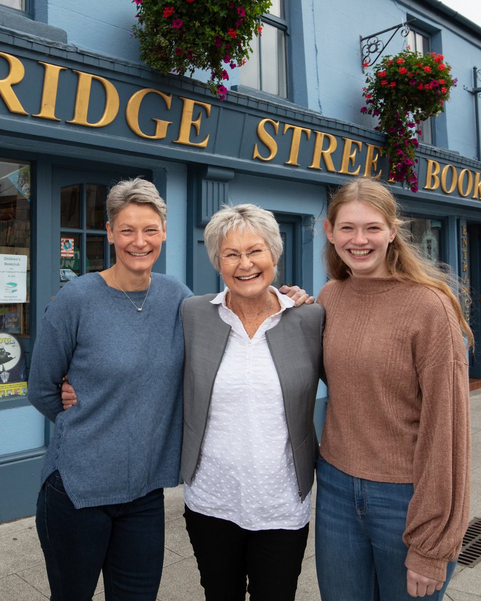 With the longlist for the 2023 An Post Bookshop of the Year out now, let's take a look at last year's winner: @bridgebookshop, voted by you! Who do you want to see take the Prize this year? #APIBA #ReadersWanted #IrishBookAwards #IBA