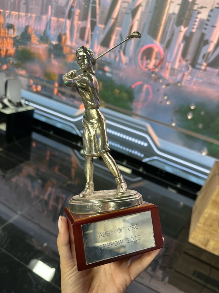 Maya Pixelskaya tweet media