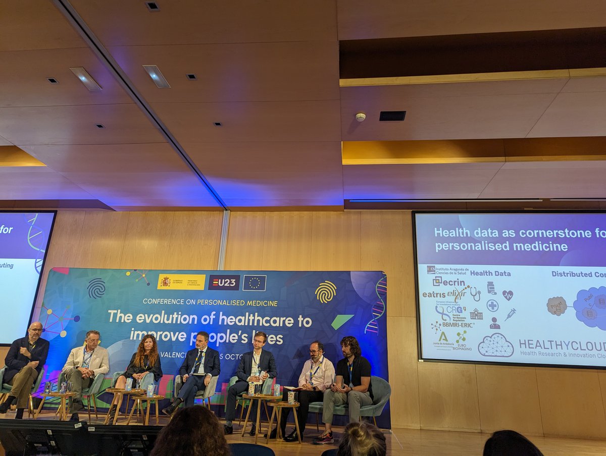 HealthyCloudEU's tweet image. Today at the Conference on Personalised Medicine, Juan Gonzalez @jgonzal3zgarcia presented HealthyCloud in the round table session “Infrastructures and #DataServices for #PersonalisedMedicine.”

Join us tomorrow! ow.ly/bzJq50PTihn

@iacs_aragon @fecyt