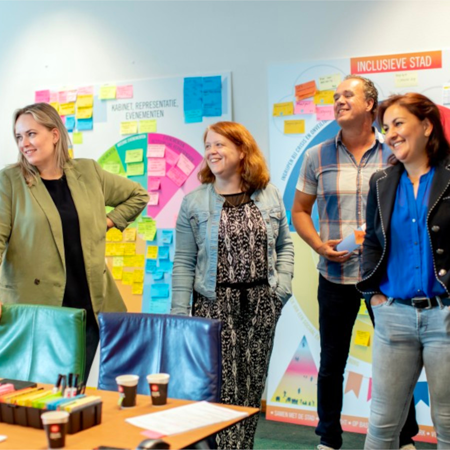 #Vacature: Teammanager Communicatie bij Gemeente Tilburg. marcomvacatures.com/3tfzSIF

Word jij gedreven door inhoud en ben je gepassioneerd over het communicatievak?

✅ Tilburg
✅ Salaris: € 3.701 - € 6.470
✅ 36 uur
✅ HBO-WO
✅ Ervaring: 3+ jaar leidinggevende ervaring