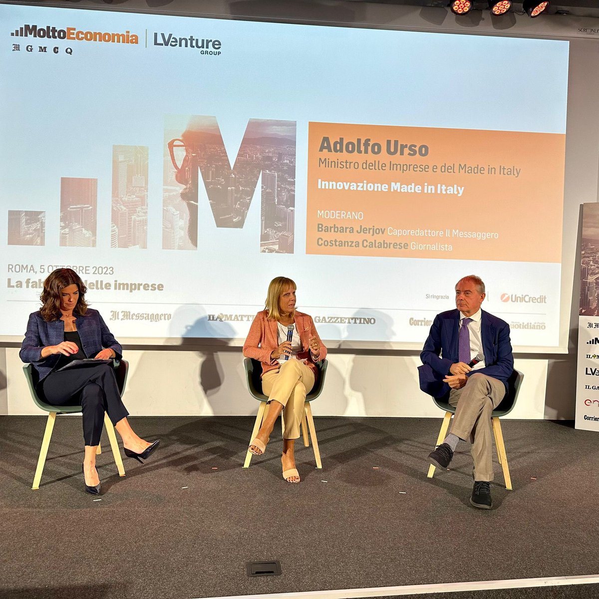 mimit_gov's tweet photo. Il ministro @adolfo_urso è intervenuto a Roma, presso l’Hub di @LVentureGroup, al webinar “MoltoEconomia - La fabbrica delle imprese” promosso dal Gruppo Caltagirone Editore, in diretta in streaming su @ilmessaggeroit @Gazzettino @mattinodinapoli @CorriereAdriati @Quoti_Puglia https://t.co/pM7T41iicy