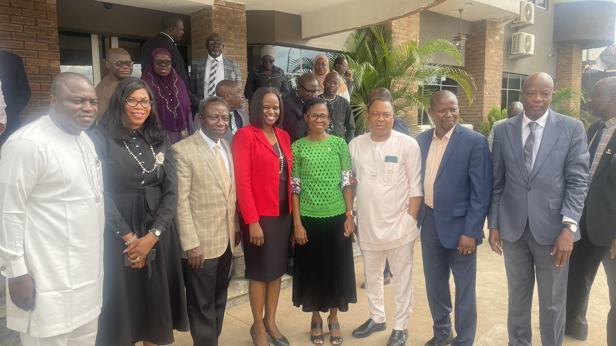 APINNigeria's tweet photo. Our Health Systems Strengthening directorate brought together all the government health stakeholders in Oyo state for a 5-day leadership and program management retreat facilitated by reputable experts.
#APINInitiatives
#ThisIsAPiN
#WorkAtAPIN https://t.co/zgqvDTVUdJ