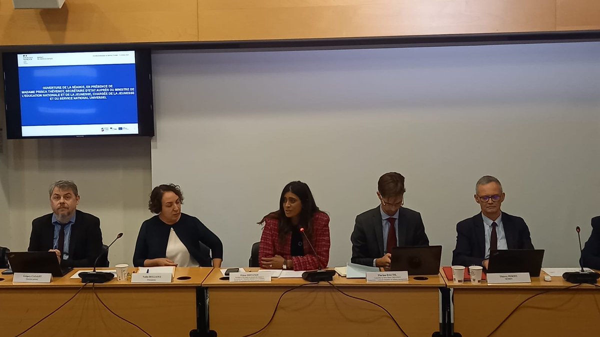 Service Civique tweet media