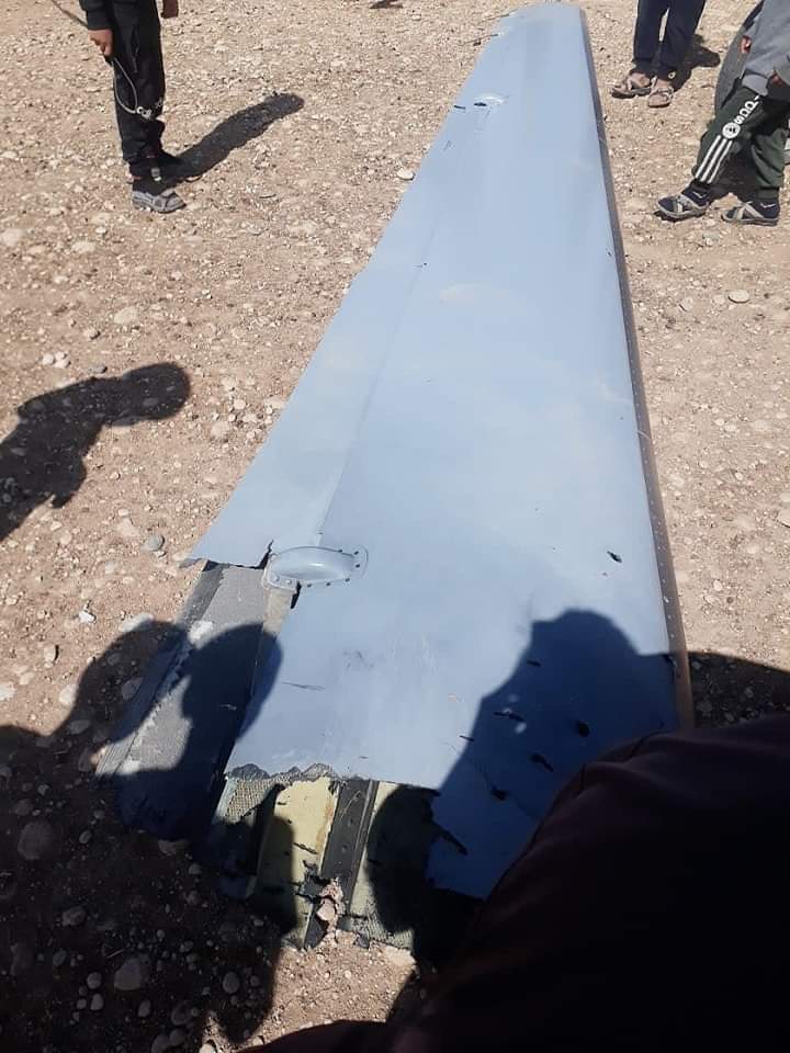 zo_zana's tweet photo. @rami_sohr  : The “International Coalition” targeted a Turkish Bayraktar drone, after it approached the airspace of Tal Baidar base in the countryside of Al-Hasakah, this morning, and the wreckage of the plane fell near the village of Ibb al-Naqa near Tal Tamr. https://t.co/6fHfByIToi