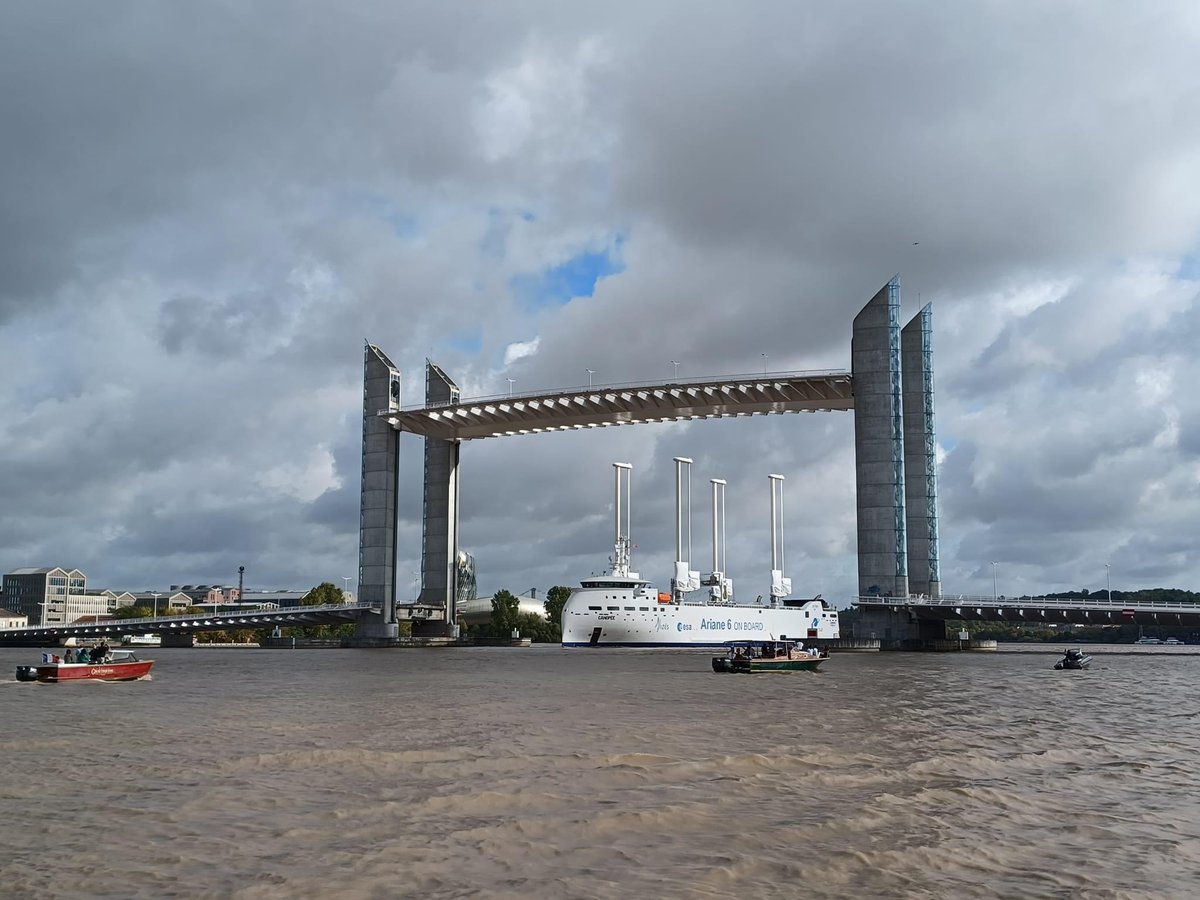 SEENEOH tidal test site (@seeneoh_site) on Twitter photo Nous souhaitons un excellent baptĂȘme et une longue vie au navire #CanopĂ© <a href="/JifmarGroup/">Jifmar Offshore Services</a> transportant les piĂšces <a href="/ArianeGroup/">ArianeGroup</a> #6 en utilisant la propulsion vĂ©lique.
Heureux de voir un acteur de plus de la dĂ©carbonation Ă quelques mĂštres du site dâessais dâhydroliennes CanopĂ©. Nous souhaitons un excellent baptĂȘme et une longue vie au navire #CanopĂ© <a href="/JifmarGroup/">Jifmar Offshore Services</a> transportant les piĂšces <a href="/ArianeGroup/">ArianeGroup</a> #6 en utilisant la propulsion vĂ©lique.
Heureux de voir un acteur de plus de la dĂ©carbonation Ă quelques mĂštres du site dâessais dâhydroliennes CanopĂ©.