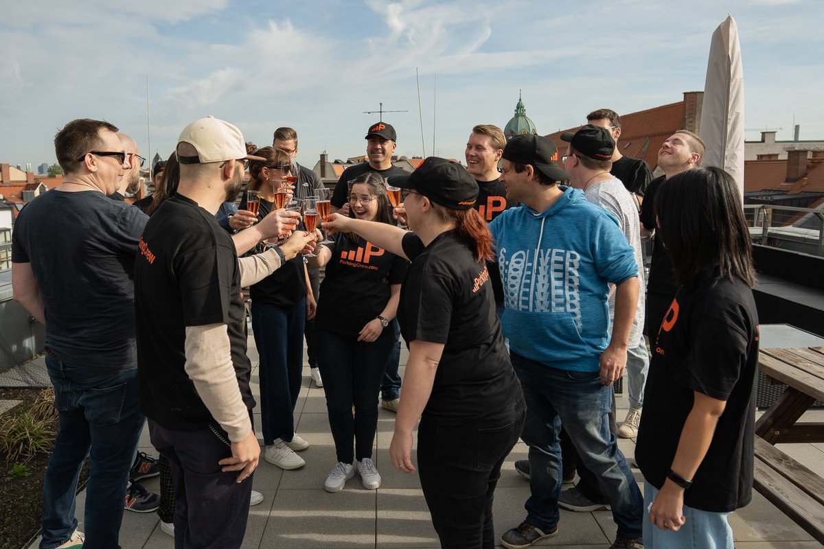 We are live! 🎉 Excited to unveil our brandnew User Interface, though in its beta stage at this point! Let's see where this journey is headed #parkingcrew