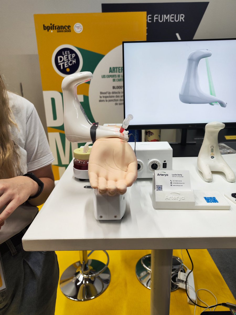 Nous avons pu observer et discuter de l’innovation déroutante de <a href="/contactArterya/">Arterya</a> : un dispositif capable de d’identifier précisément l’artère d’un patient. Ce dernier permet un #Soutien d’une grande aide au personnel de #Sante lors de prises de sang.