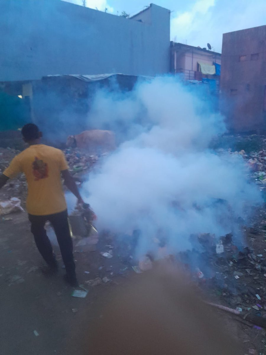 ઉમરગામ તાલુકાના ગાંધીવાડી વિસ્તારમાં મેલેરીયા-ડેન્ગ્યુ IEC તેમજ ફોગીંગની કામગીરી કરવામાં આવી.
<a href="/DDO_VALSAD/">DDO Valsad</a> 
<a href="/valsad_cdho/">CDHO VALSAD</a>