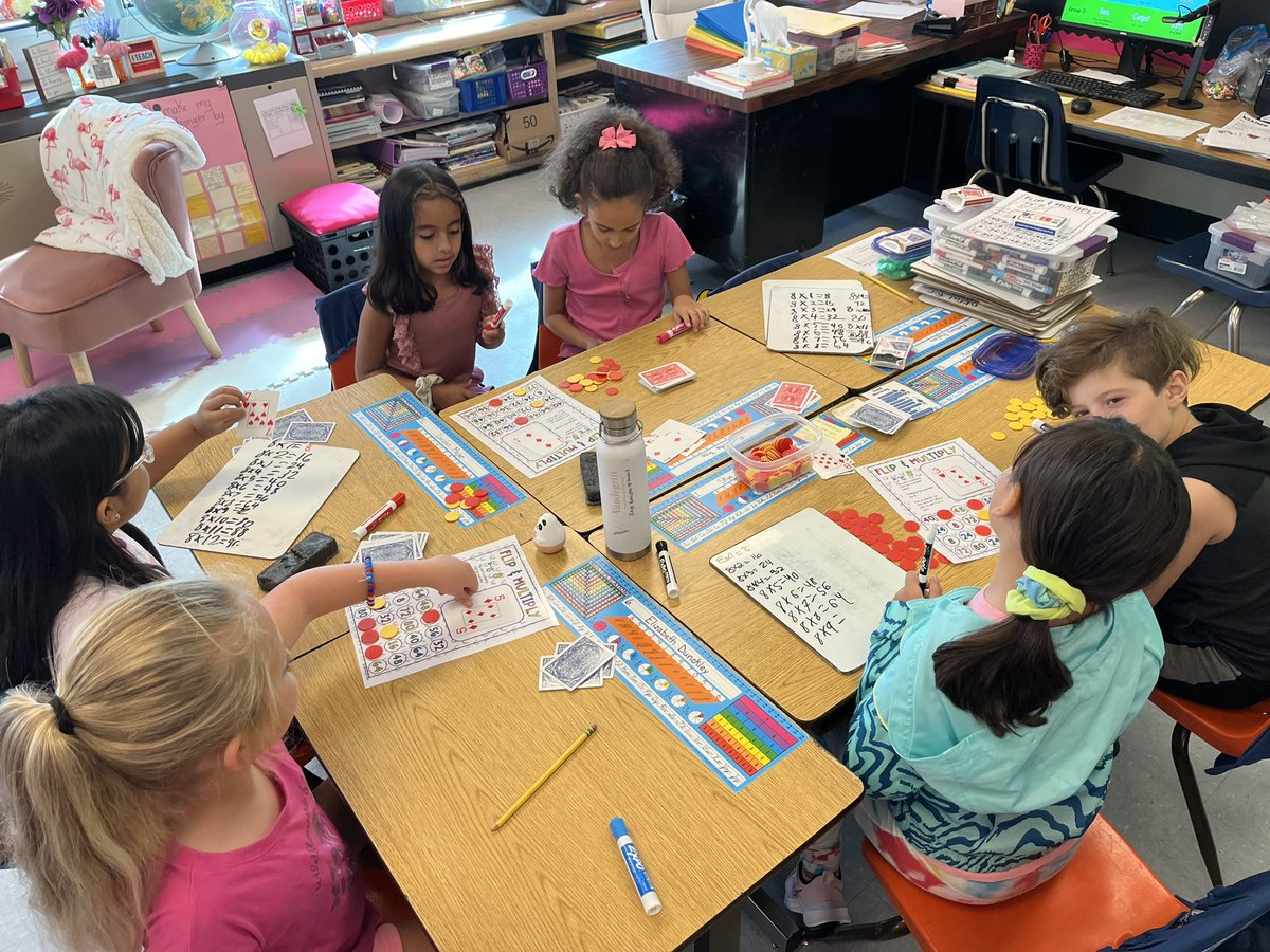 Students are enjoying three math centers each day, which focus on different strategies to multiply! Small group learning with friends is a lot of fun!