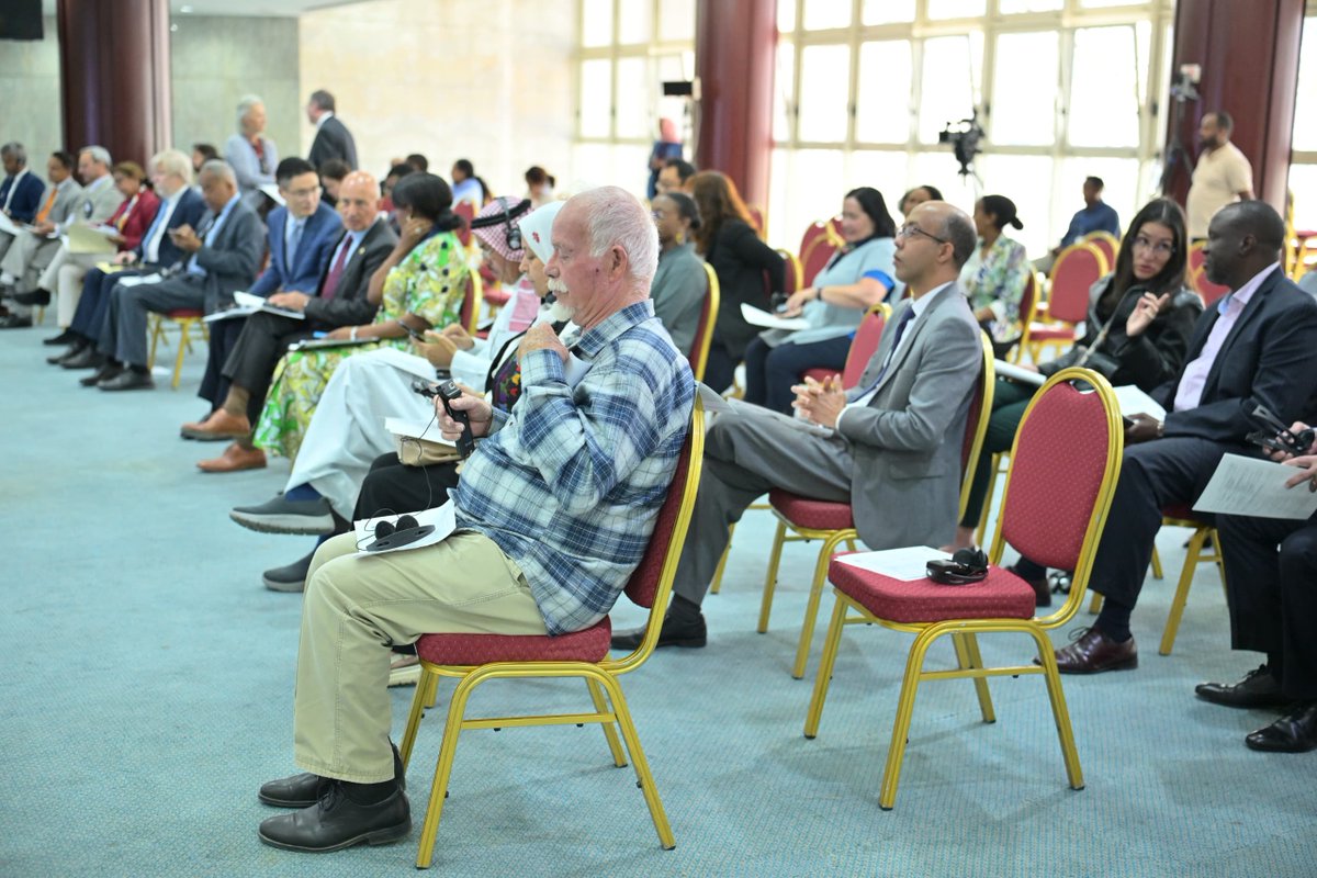 ECA_OFFICIAL's tweet image. #HappeningNow: @ECA_OFFICIAL celebrates the #InternationalTranslationDay2023  with practitioners, innovators, diplomatic community and AIIC on the theme “Translation Unveils the Many Faces of Humanity”
Happy #ITD2023
@aiiconline