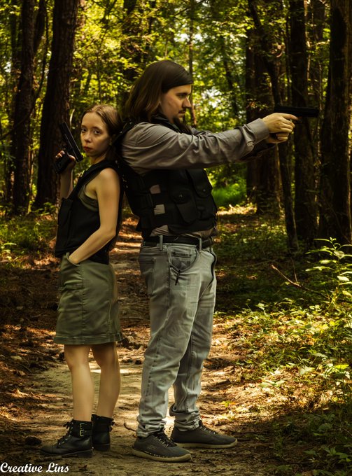 More photos by Lindsay Paschal of Creative Lins, featuring myself with April Tweedy. https://t.co/Kn<a href="/tag/nintendoswitch"class="tags"><span>#nintendoswitch</span></a>