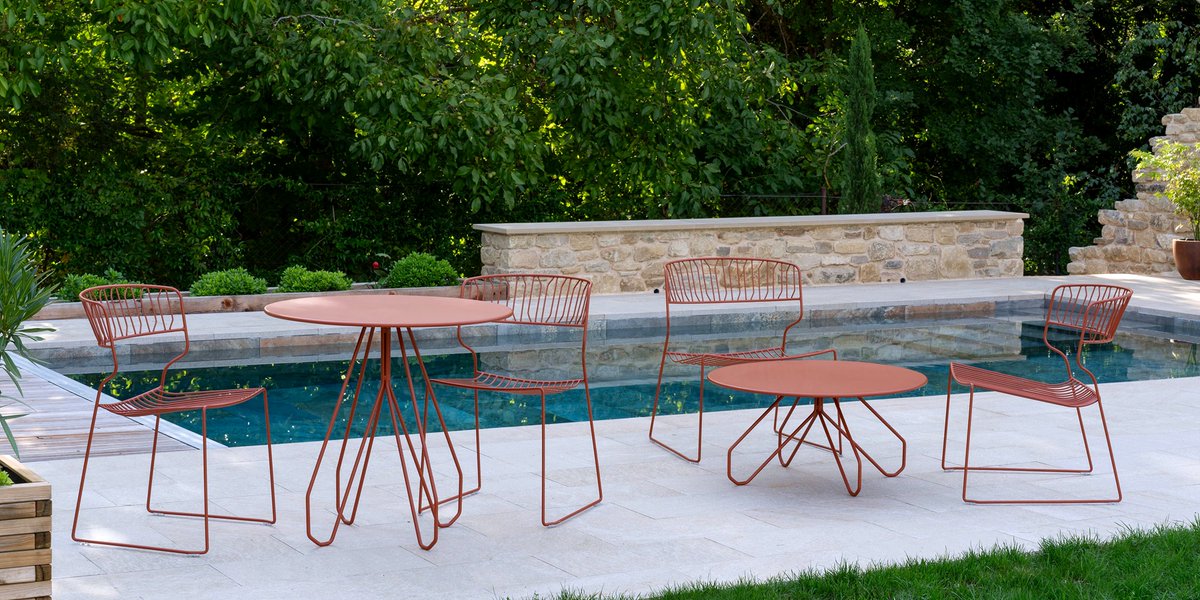 NEW IN 💥 MARTINI collection, designed by <a href="/lagranja_design/">LaGranja Design</a>.
A versatile collection that stands out for its comfort. Discover it! ➡ shorturl.at/ciwzU ⬅

#iSiMAR #LagranjaDesign #outdoorfurniture #interiordesign #furnituredesign