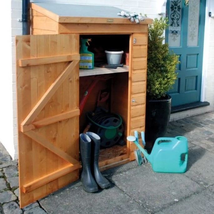 Our brand new smaller garden stores are perfect for keeping your muddy boots and garden tools in this winter!🥾

With the option of midi and mini sizes, they are a great addition for any size of garden...

Shop the range via our website!

#GardenStorage #GardenFurniture