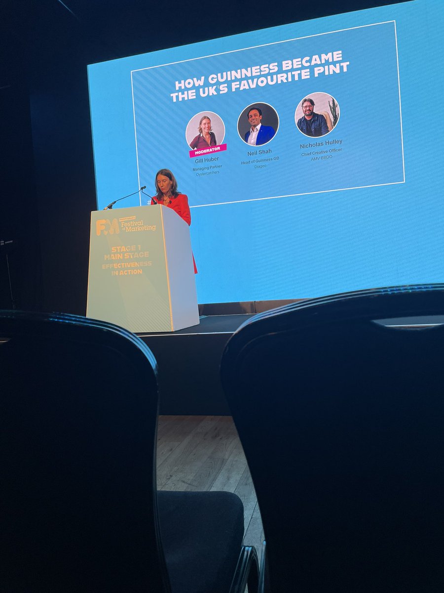 Human Hatstand tweet media