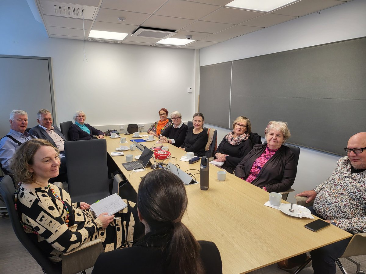 Oppisopimuskummit ry <a href="/Luovi_fi/">Ammattiopisto Luovi</a> vieraana Helsingissä. Kiitos @MarjaIrjala &amp; co sparrauksesta ja mukavista keskusteluista. Meillä on erityinen tehtävä.