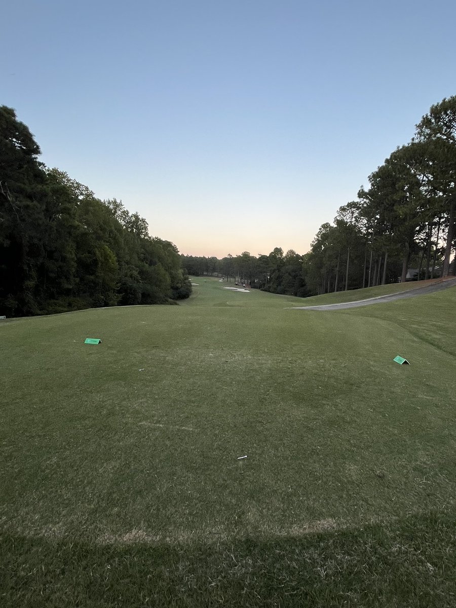 wgolf_cghsnc's tweet photo. ππΌππΌππΌ
This right here! Placing 7th out of 23 teams. Solid team play yesterday at the Pinecrest Invitational! Prepping for regionals. Great job, ladies! Go gibbons!ππ#pinehurst6 @athleticscghsnc https://t.co/K3jLqAnspz