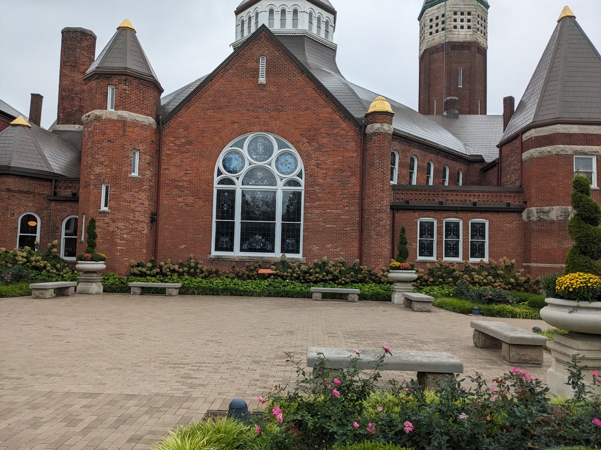 danielwarddev's tweet image. Awesome venue for #DevOpsDaysIndy at @IndianaLandmark