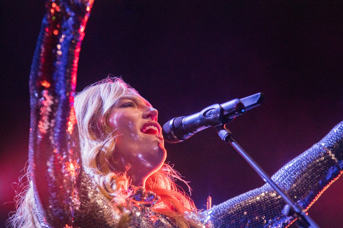 tomcravenphoto's tweet image. What an incredible show! @freyaridings was spectacular yesterday at @alberthallmcr.

Which is your favourite Freya Riding song?

#freyaridings #livemusicphotography #livemusicphotographer #concertphotographer #lovelivemusic #loveconcerts #musicphotos #nikonuk #musicphotographer