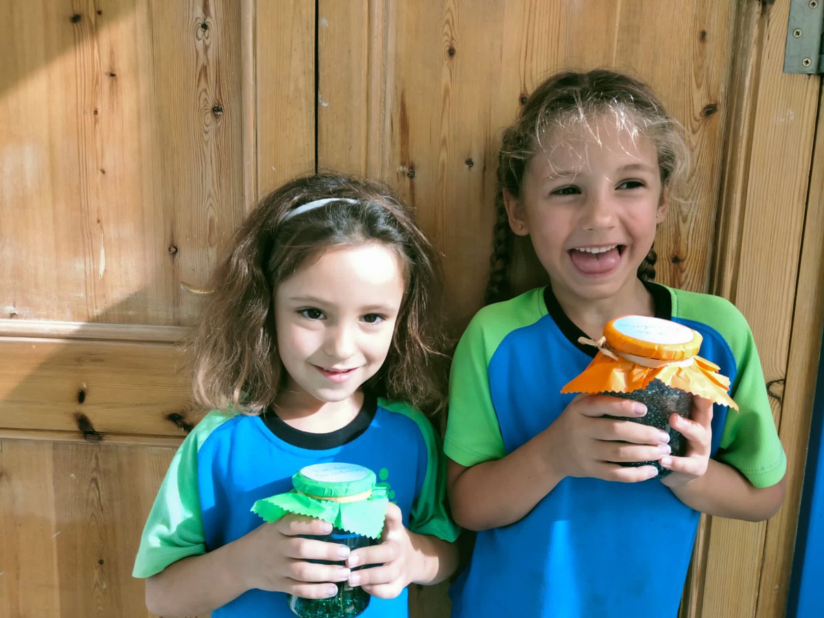 FEDACSantFeliu's tweet photo. Els óssos polars de I5 ja tenim el nostre pot de la calma. Amb ell hem d'anar aprenent a fer pausa abans d'actuar.

#avuixdemà2024 #TenimUnProjecte #LEM https://t.co/7S79wAzYsY