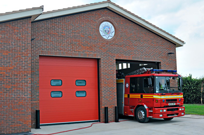 We're also at Pebworth today, supporting delivery of their RTC health check. We'll give them up to date input on casualty extrication and then pay the casualty for their scenario. Allowing real-time training and feedback #firefighter #paramedic #training #excellence