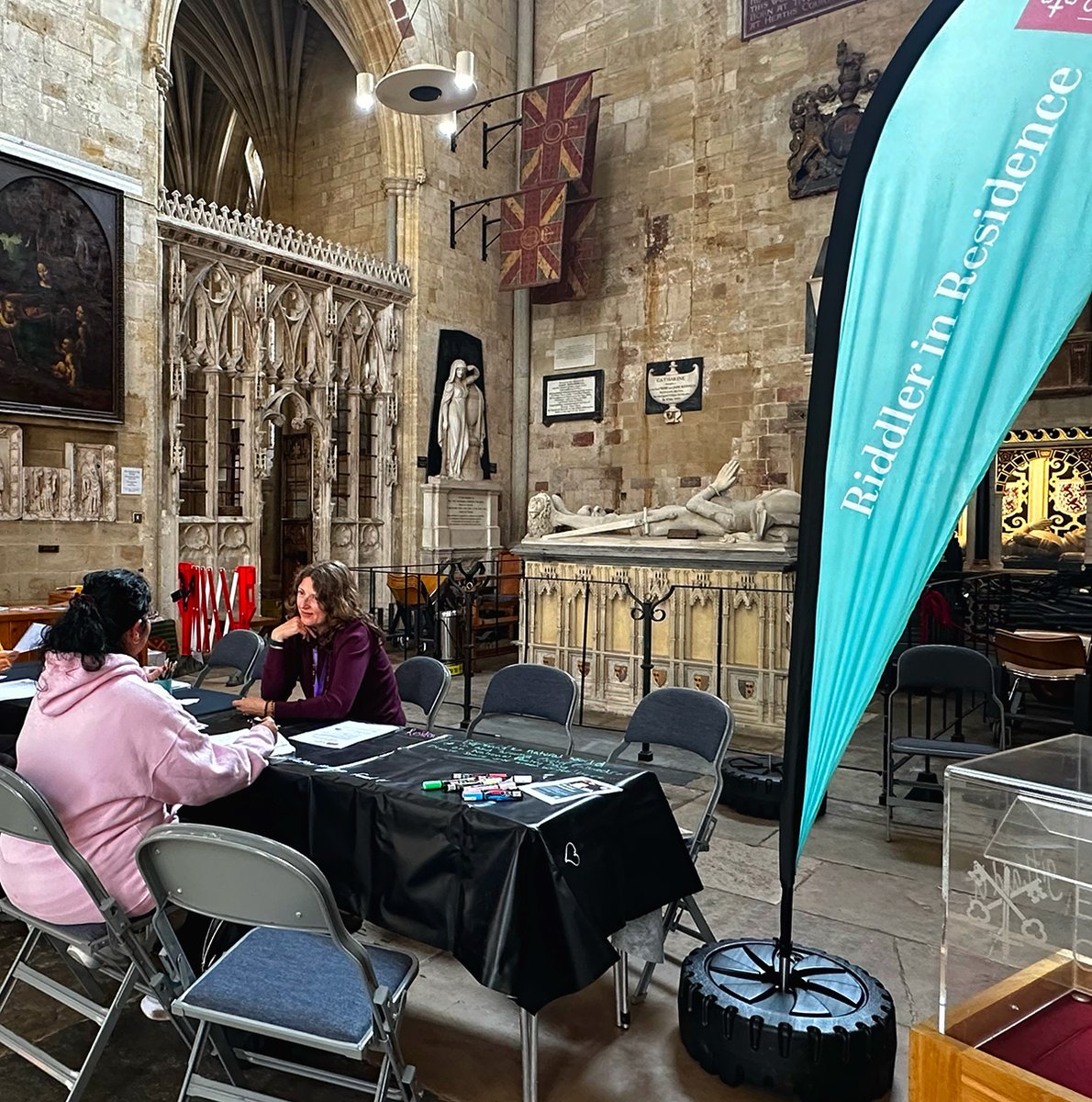 To celebrate National Poetry Day, #RiddlerinResidence Aly Stoneman held a drop-in workshop at #ExeterCathedral. Visitors had the opportunity to find out more about Aly’s work &amp; create their own acrostic poem inspired by the green spaces around Exeter Cathedral. <a href="/HeritageFundUK/">The National Lottery Heritage Fund</a>