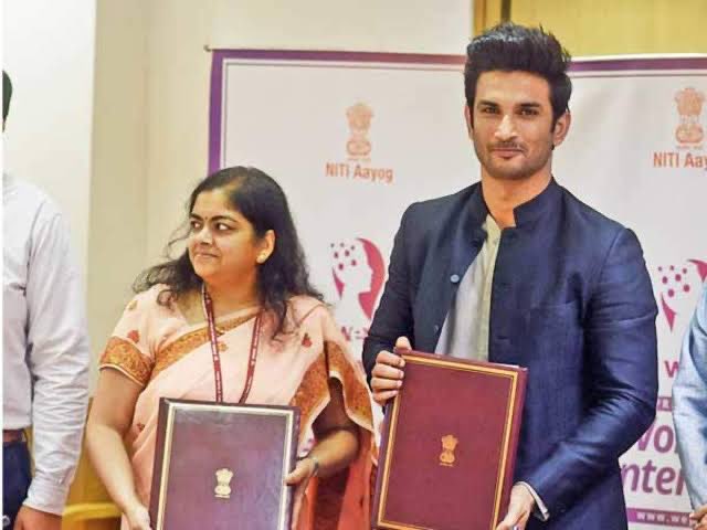 Sushant Singh Rajput,
A man who had the capability of a visionary Leader , who allways had extraordinary thoughtprocess towards our country 's empowerment

Sushant Man With Vision & his contribution towards betterment of our country is indeed remarkable 🙏