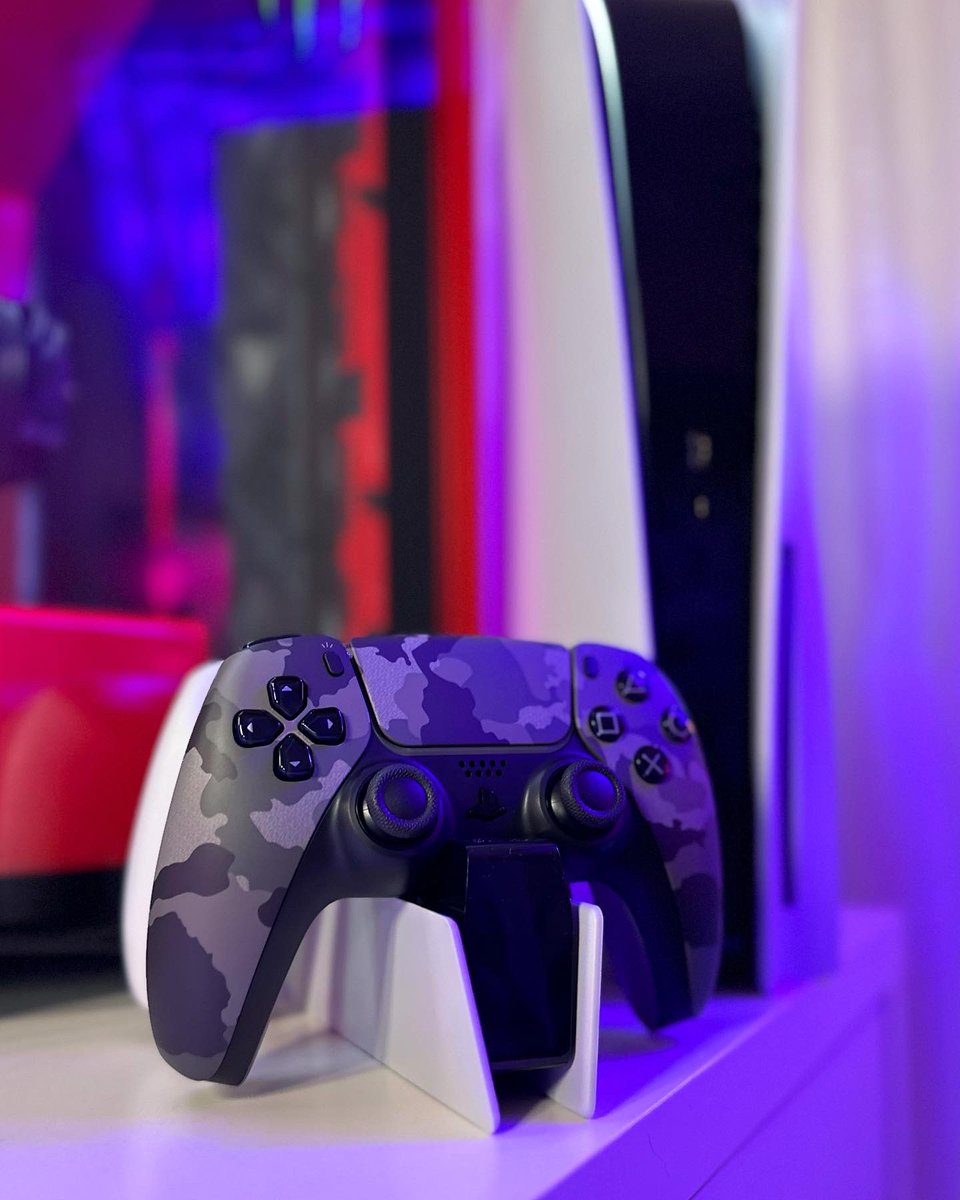 Rosie River (@rosie_river) on Twitter photo Hei ja hyvÀÀ torstaita! âșïž
Olen niin innoissani uudesta yhteistyöstĂ€ <a href="/PlayStation/">PlayStation</a> Suomi kanssa ja uudesta Ps5! đź
Aloitan tÀnÀÀn liven Assassin's Creed Miragen kanssa!
TÀmÀ on maksullinen yhteistyö <a href="/PlayStationFI/">PlayStation Suomi</a> kanssa!
#PlayStationSuomi
#Playstation5 #ps5 #assassinscreed Hei ja hyvÀÀ torstaita! âșïž
Olen niin innoissani uudesta yhteistyöstĂ€ <a href="/PlayStation/">PlayStation</a> Suomi kanssa ja uudesta Ps5! đź
Aloitan tÀnÀÀn liven Assassin's Creed Miragen kanssa!
TÀmÀ on maksullinen yhteistyö <a href="/PlayStationFI/">PlayStation Suomi</a> kanssa!
#PlayStationSuomi
#Playstation5 #ps5 #assassinscreed