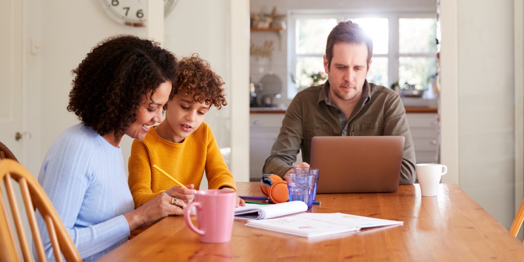 📢NEW BLOG
Discover the latest research by <a href="/LauraSue888/">Laura Radcliffe</a>  <a href="/ProfessorCathe1/">Professor Catherine Cassell</a> and <a href="/SpencerLeighann/">ls</a> diving into the intricate dynamics of work-family choices and their impact on #GenderEquality in both #WorkAndFamily life⬇️
shorturl.at/bN157

<a href="/workingfamUK/">Working Families</a> #NationalWorkLifeWeek