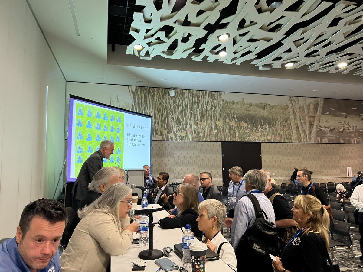 Thanks to <a href="/TML_Texas/">TX Municipal League</a> for the small lots panel discussion with @LesliePoolATX speaking about the HOME initiative for more middle-income housing! <a href="/ATXCouncil/">ATXCouncil</a> <a href="/HousingWorksATX/">HousingWorks Austin</a> <a href="/AARPTX/">AARP Texas</a> <a href="/AustinHabitat/">austinhabitat</a> @ABOR_realtors <a href="/hbaaustin/">Home Builders Association of Greater Austin</a> <a href="/EnvironmentTex/">Environment Texas</a> <a href="/TexasSierraClub/">Texas Sierra Club</a> <a href="/AustinInfill/">Austin Infill Coalition</a>