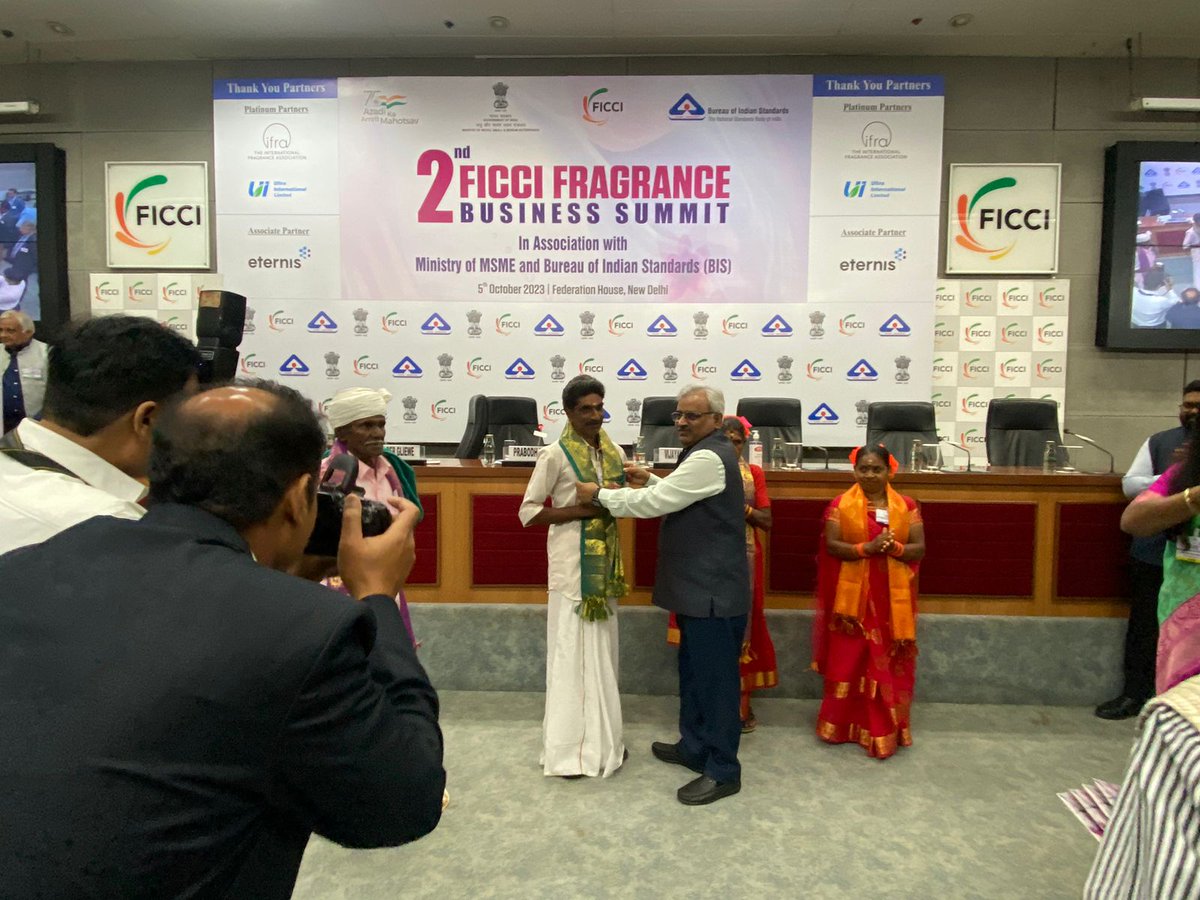 CSIR-CIMAP (@csircimap) on Twitter photo Team <a href="/CSIRCIMAP/">CSIR-CIMAP</a> participated in 2nd FICCI Fragrance Business Summit in association with <a href="/minmsme/">Ministry of MSME</a> and <a href="/IndianStandards/">Bureau of Indian Standards</a> at New Delhi.Dr <a href="/PrabodhTrivedi/">Prabodh Trivedi</a>,Director chaired a session on the emergence of sustainable goals in India, a cluster-specific case study.<a href="/CSIR_IND/">CSIR, India</a> <a href="/DrNKalaiselvi/">N Kalaiselvi</a> Team <a href="/CSIRCIMAP/">CSIR-CIMAP</a> participated in 2nd FICCI Fragrance Business Summit in association with <a href="/minmsme/">Ministry of MSME</a> and <a href="/IndianStandards/">Bureau of Indian Standards</a> at New Delhi.Dr <a href="/PrabodhTrivedi/">Prabodh Trivedi</a>,Director chaired a session on the emergence of sustainable goals in India, a cluster-specific case study.<a href="/CSIR_IND/">CSIR, India</a> <a href="/DrNKalaiselvi/">N Kalaiselvi</a>